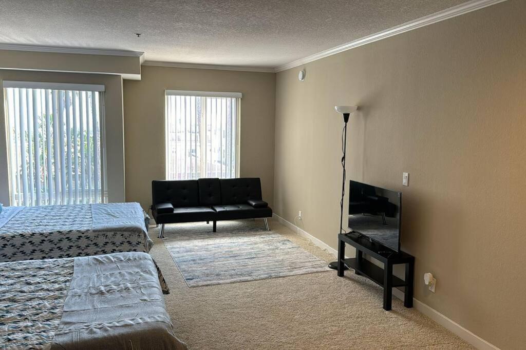 Perfect Hollywood Blvd Stay ลอสแอนเจลิส ภายนอก รูปภาพ